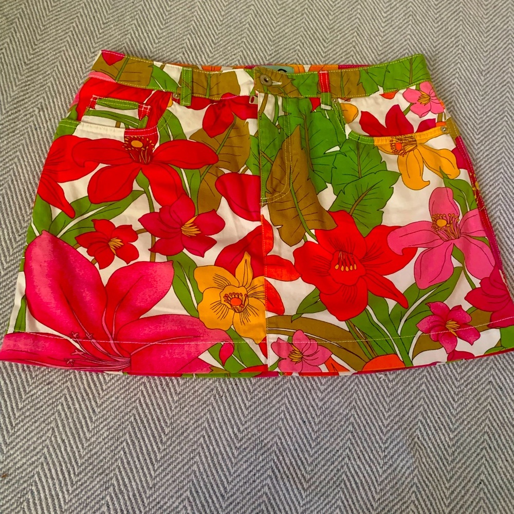 Floral skirt , beautiful colors Dolce & Gabbana